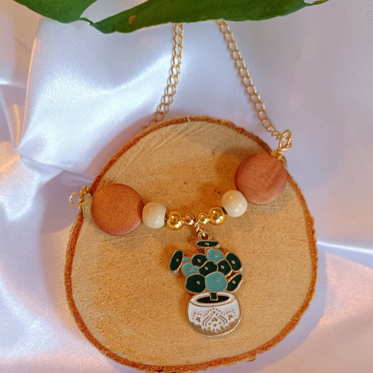 COLLANA SEMIRIGIDA CON PILEA 2